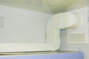 Установка воздуховода для кухонной вытяжки в Краснодаре